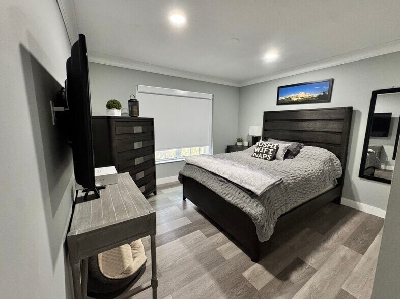 Building Photo - 18038 Rhumba Way