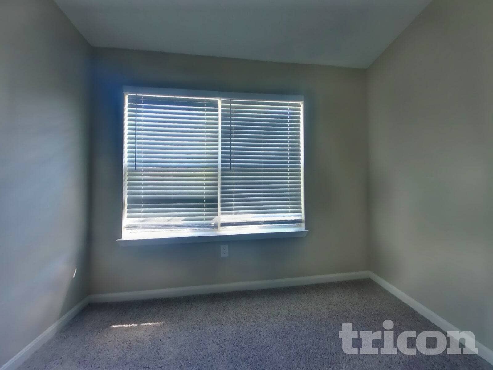 Building Photo - 4002 Windflower Way
