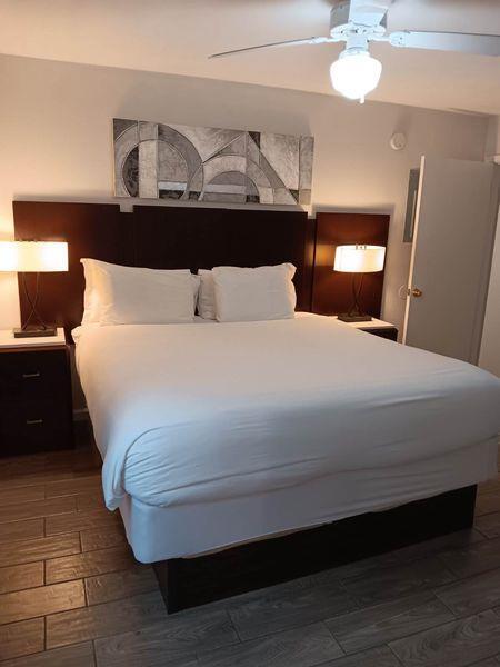 Building Photo - 8402-8404 Fathom Cir