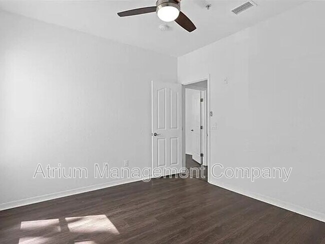 Building Photo - 2717 Maitland Crossing Way