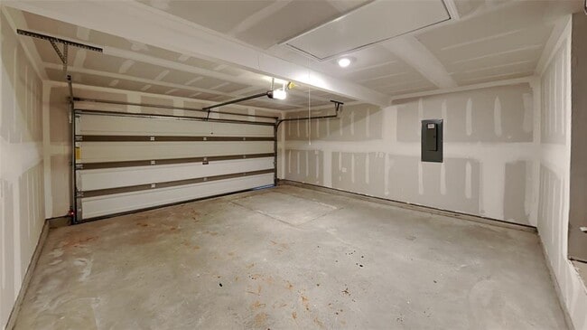 Building Photo - 21164 River Mist Dr