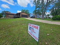 Building Photo - 18341 Woodcrest Ln