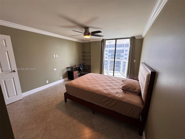 Building Photo - 2401 Collins Ave