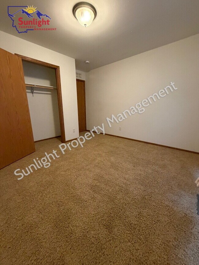 Building Photo - 3 Bed 2 Bath Property in Bridger Montana