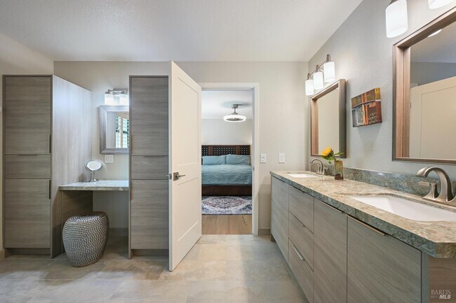 Building Photo - 6470 Timber Springs Dr