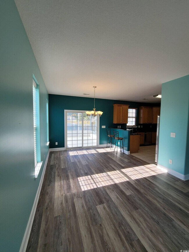 Building Photo - 601 Cottontail Trail