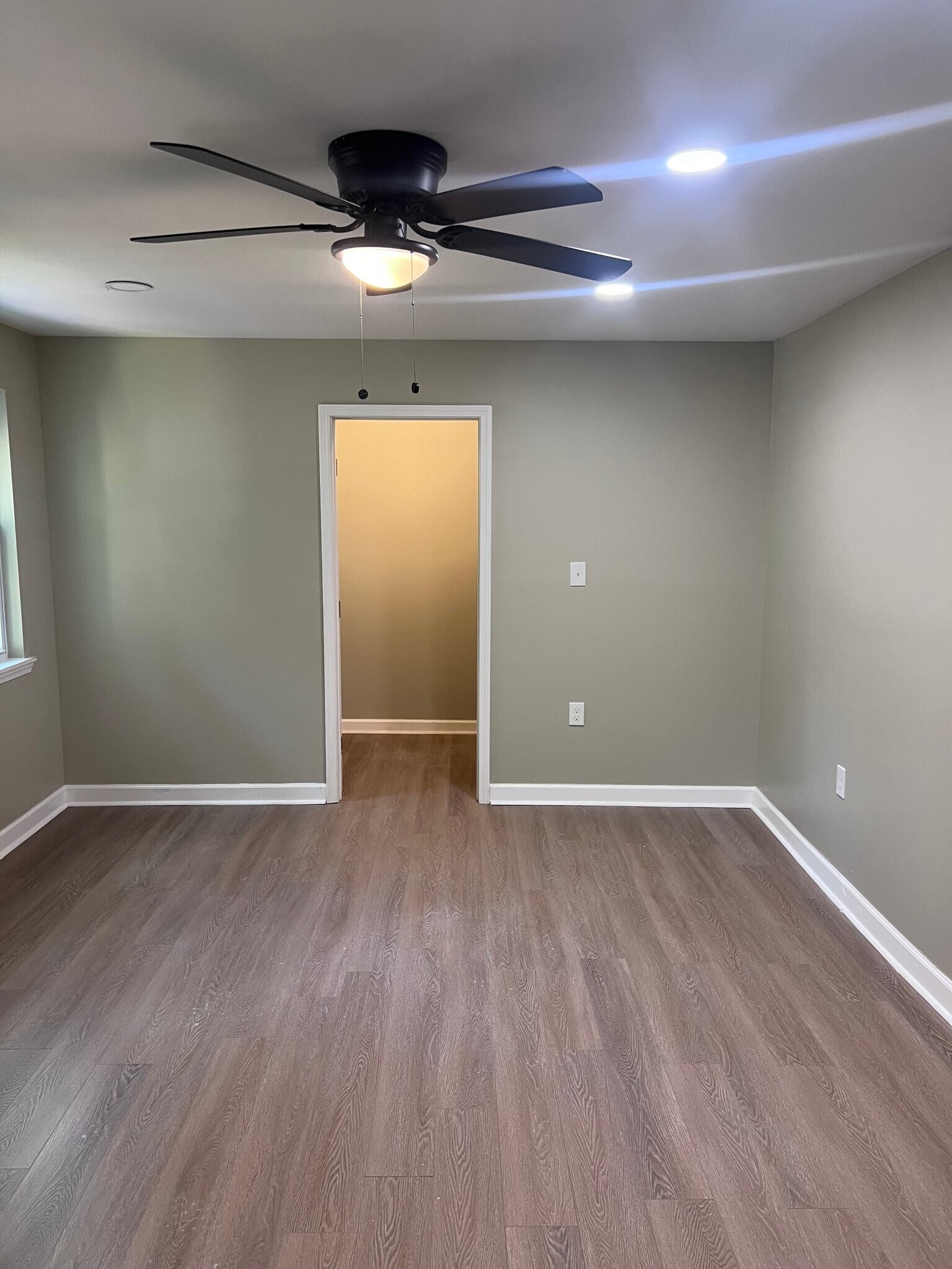 Building Photo - 1438 N 43rd St