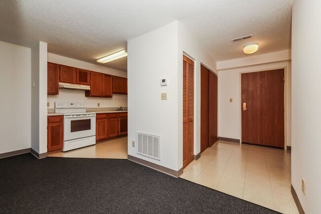 Building Photo - 339 Lewis B Moore Dr