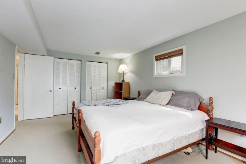 Building Photo - 6222 Rockhurst Rd