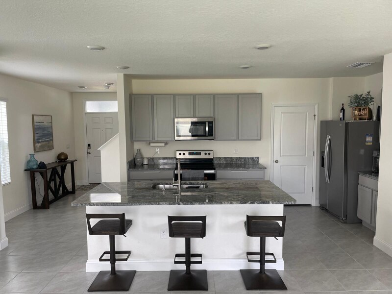 Building Photo - 2771 Common Fig Run