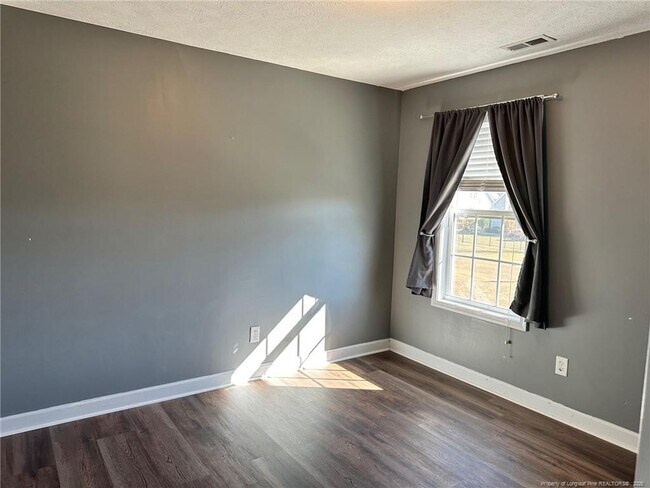 Building Photo - 3912 Barclay Wy