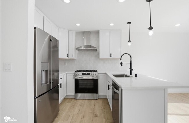 Building Photo - 336 Ashbrook Dr