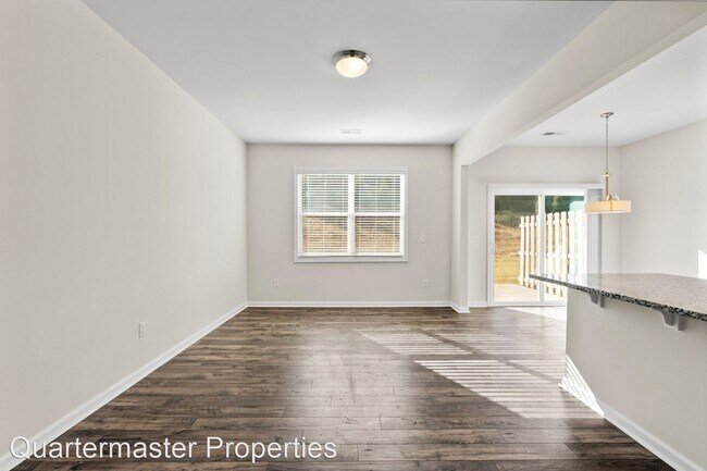 Building Photo - 3 br, 2.5 bath House - 29 Apricot Lane