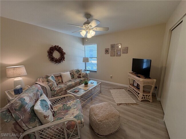 Building Photo - 5665 Trailwinds Dr