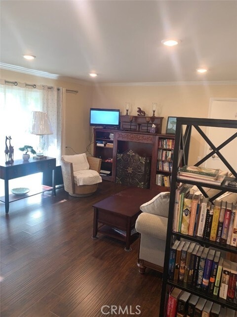 Building Photo - 2014 Via Mariposa W