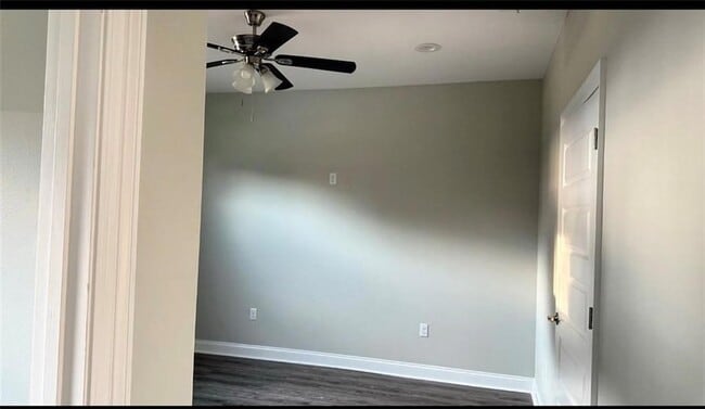 Building Photo - 7935 Read Blvd