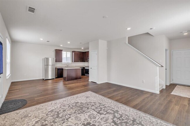 Building Photo - 11722 Braemar Village Dr