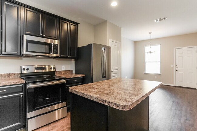 Building Photo - 10339 Dawson Hill Lane