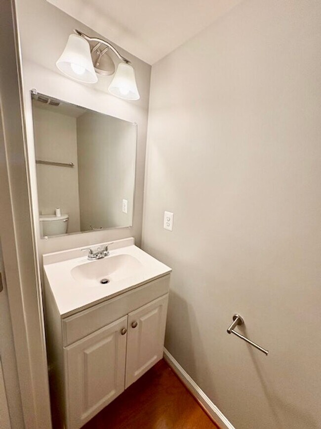 Building Photo - 3542 Spring Street S