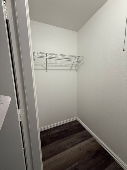 Building Photo - 1534 Lime Leaf Ln