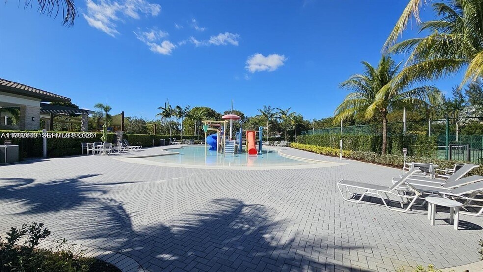 Building Photo - 10376 NW 76th Ter