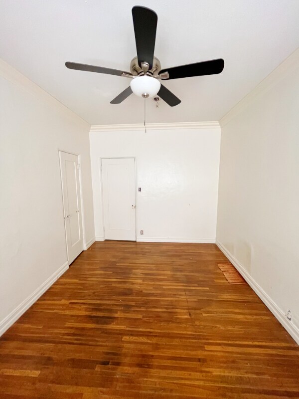 Building Photo - 227 S Gale Dr