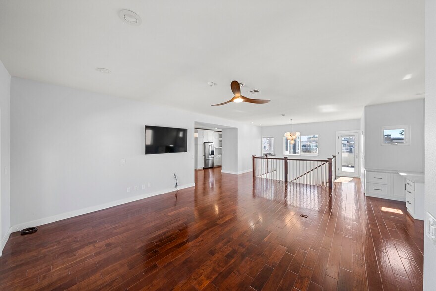 Building Photo - 40 15th St