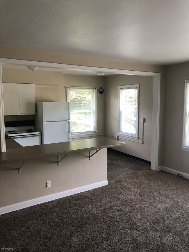 1 br, 1 bath - 208 16th St S apartment - 1 br, 1 bath  - 208 16th St S  apartment