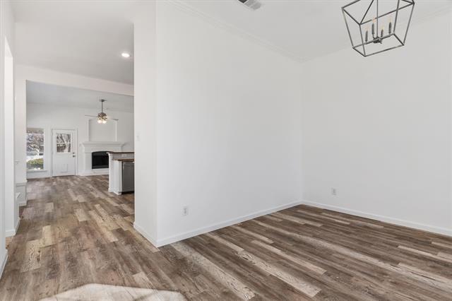 Building Photo - 2402 Wiley Farm