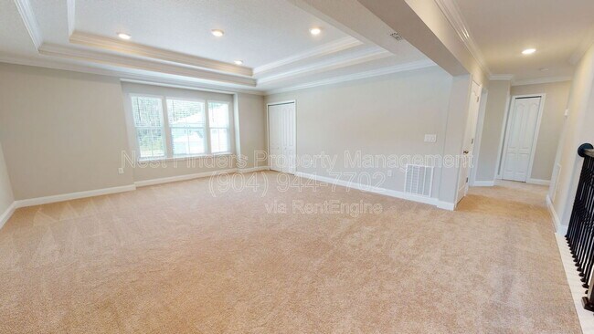 Building Photo - 1025 Wilmot Pl