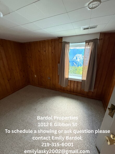 Building Photo - 1012 E Gibbon St