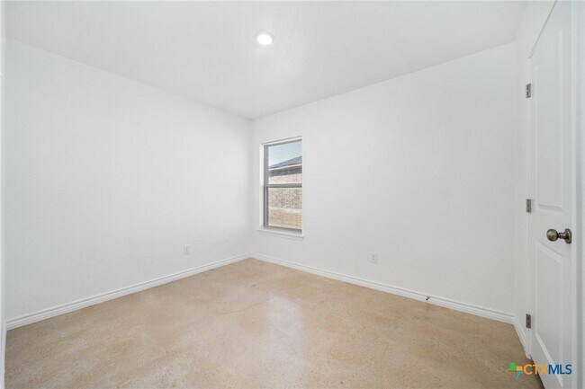 Building Photo - 1254 Lehmann Dr