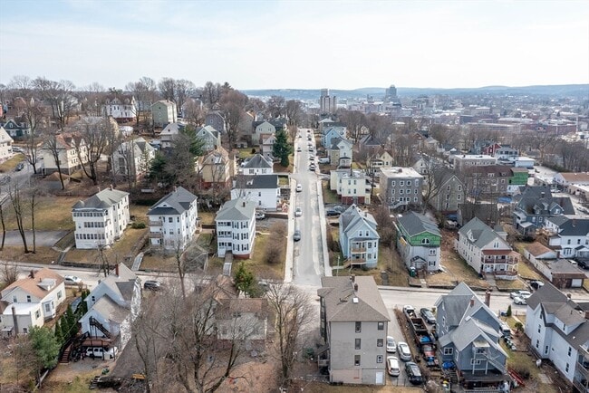 Building Photo - 74 Green Hill Pkwy