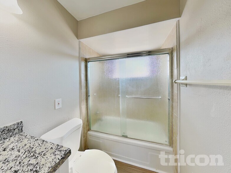 Building Photo - 6387 Otis Rd