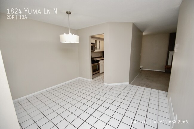 Building Photo - 1824 Yuma Ln N