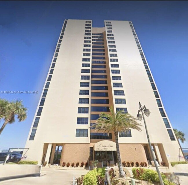Building Photo - 3051 S Atlantic Ave