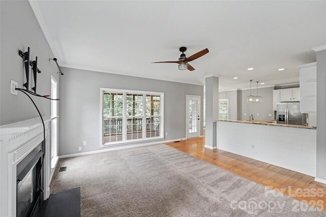 Building Photo - 16922 Laureate Rd