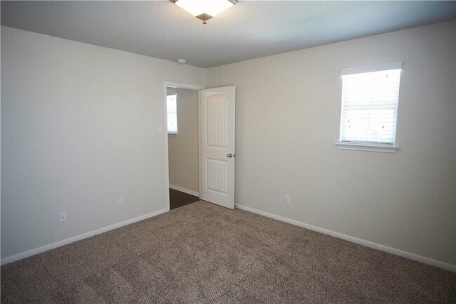 Building Photo - 520 Caddo Lake Dr