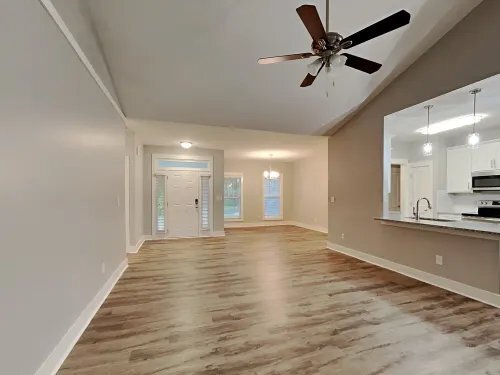 Building Photo - 202 N Toria Dr