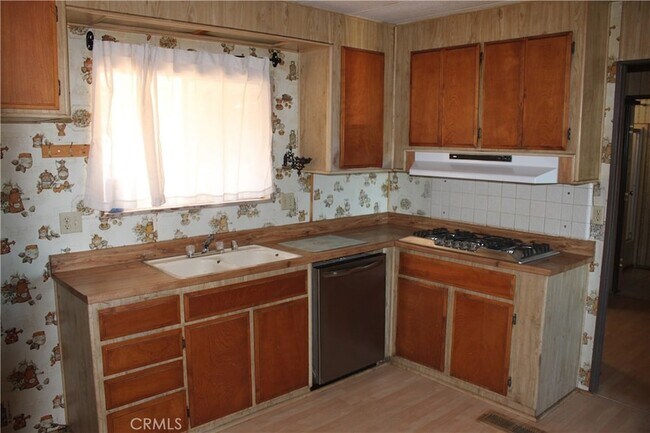 Building Photo - 2855 Hollister Rd