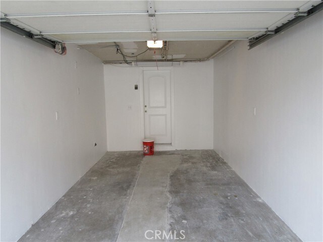 Building Photo - 614 13th St