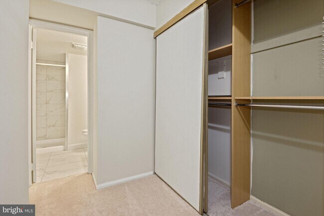 Building Photo - 7640 Provincial Dr