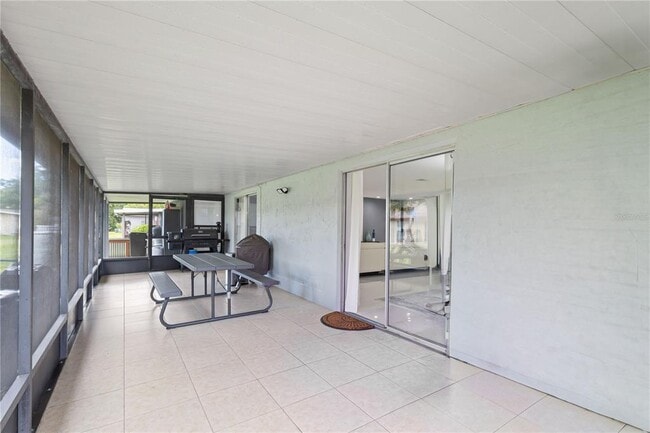 Building Photo - 10303 Lollipop Ln