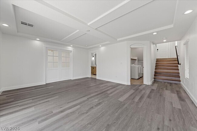 Building Photo - 6050 Belvedere Canyon Ave