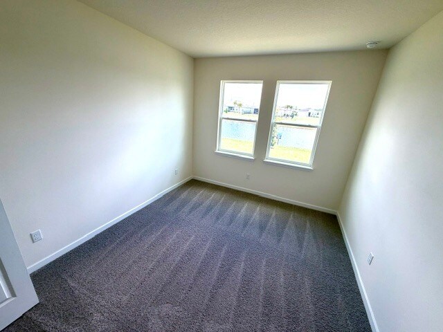 Building Photo - 322 Bracer Way