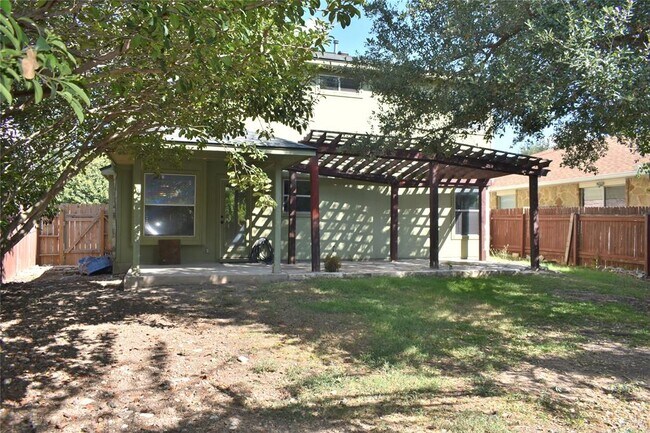 Building Photo - 504 Woodsorrel Way