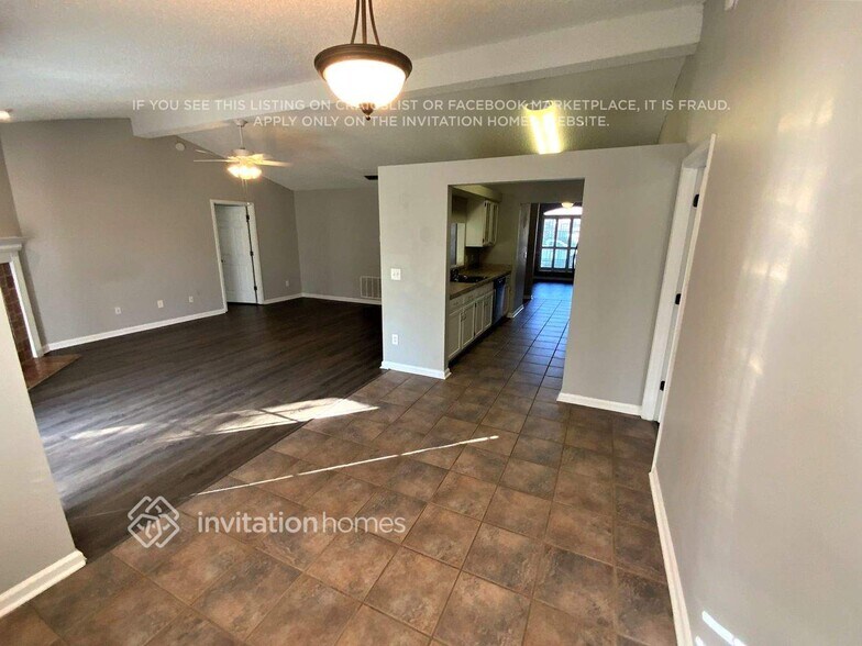 Building Photo - 12015 Stacy Scott Ct