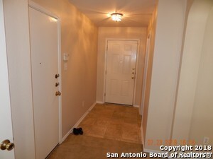 Building Photo - Nice 3 bedroom 2 bath with Loft -Ready for...