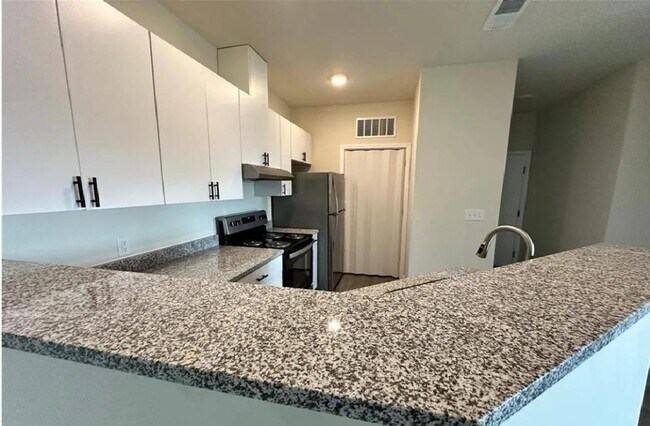 Building Photo - Charming 2BR Condo in Dardenne Prairie MO