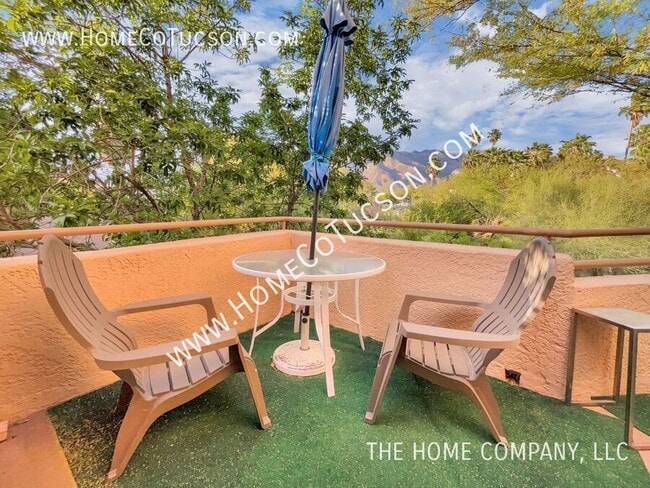 Building Photo - Short Term Furnished Foothills Condo 5675 N Camino Esplendora-2211